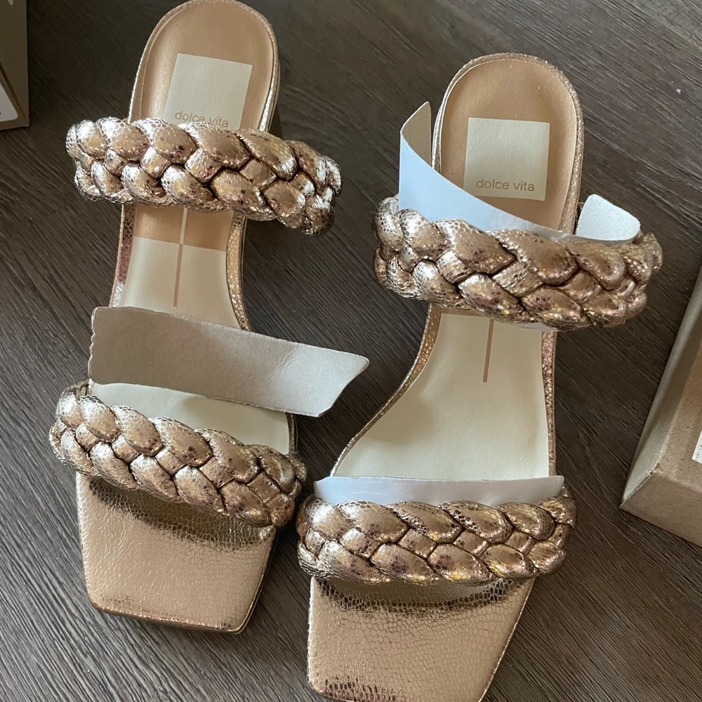 Dolce Vita Paily Dark Gold sz 7.5 NWT